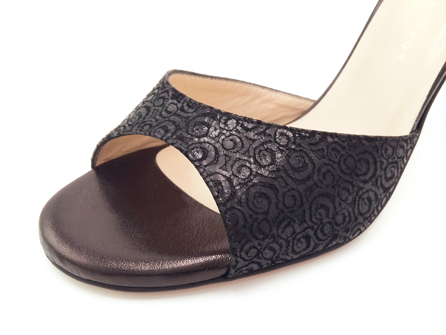 DAISY Leder Schwarz mit Prägung