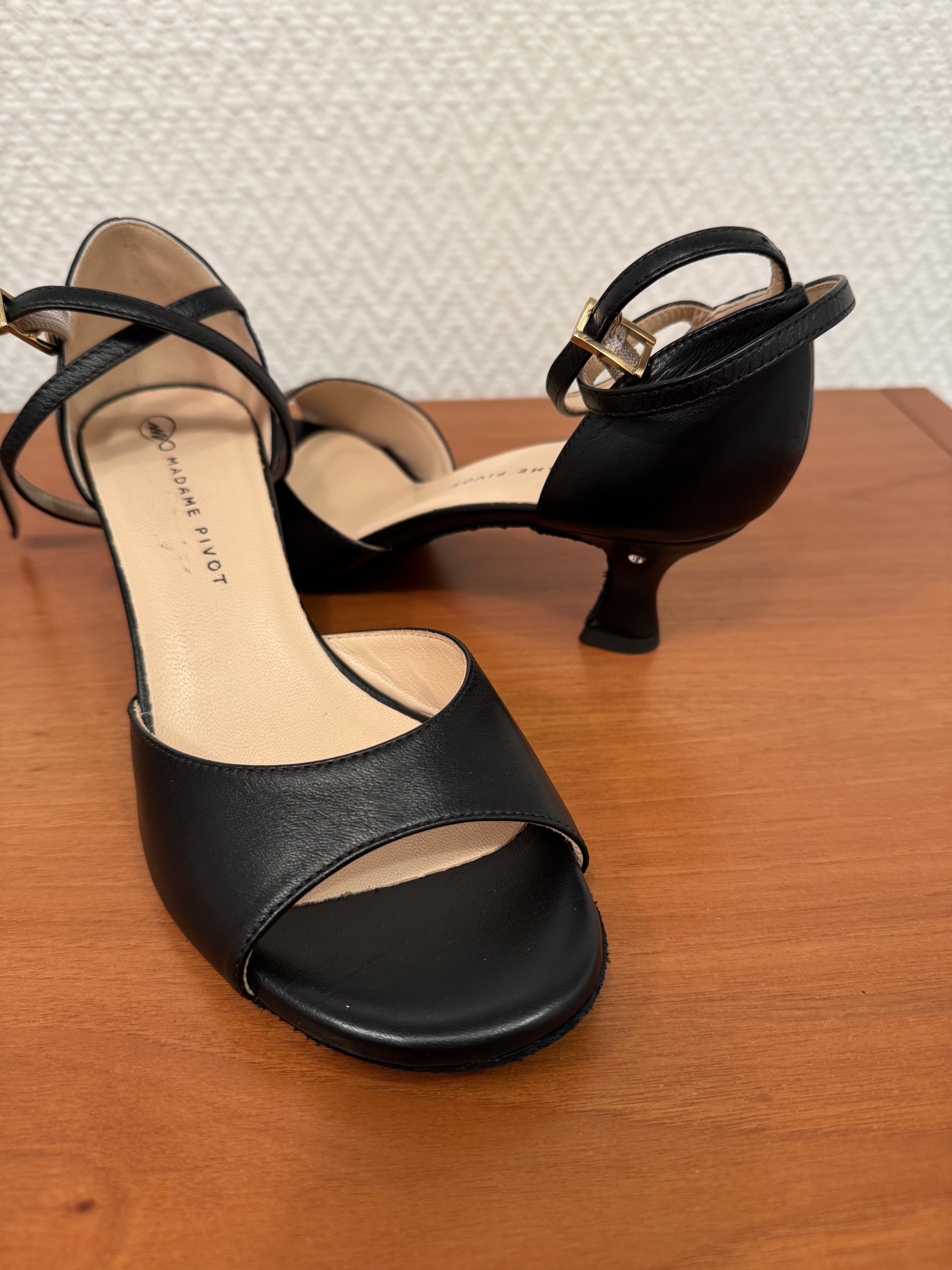 SOPHIE TR50 mm Leder Schwarz