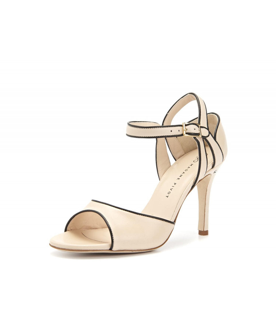 JASMINE Pelle Crema Profili Neri